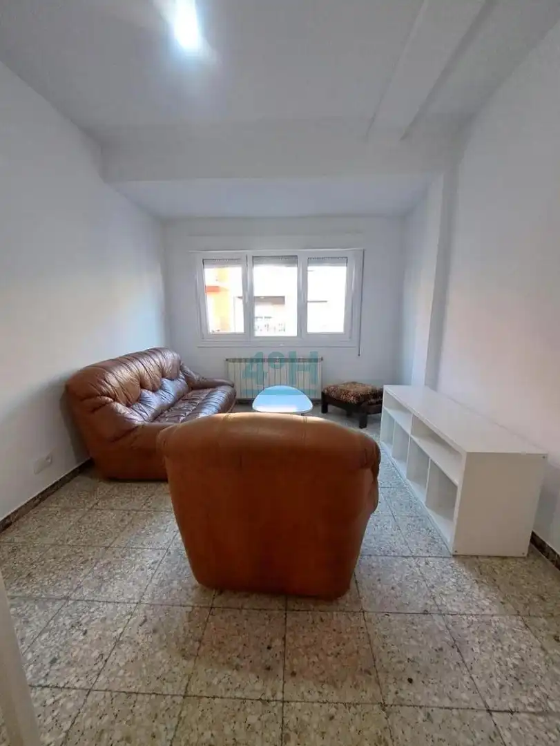 Living room of Flat for rent in Ourense Capital   with Heating and Balcony