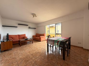 Piso con balcón en venta en Nord