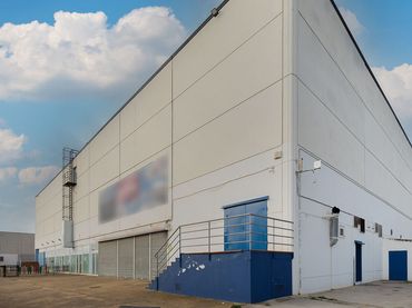 Industrial building for sale in Calle del Seis de Junio