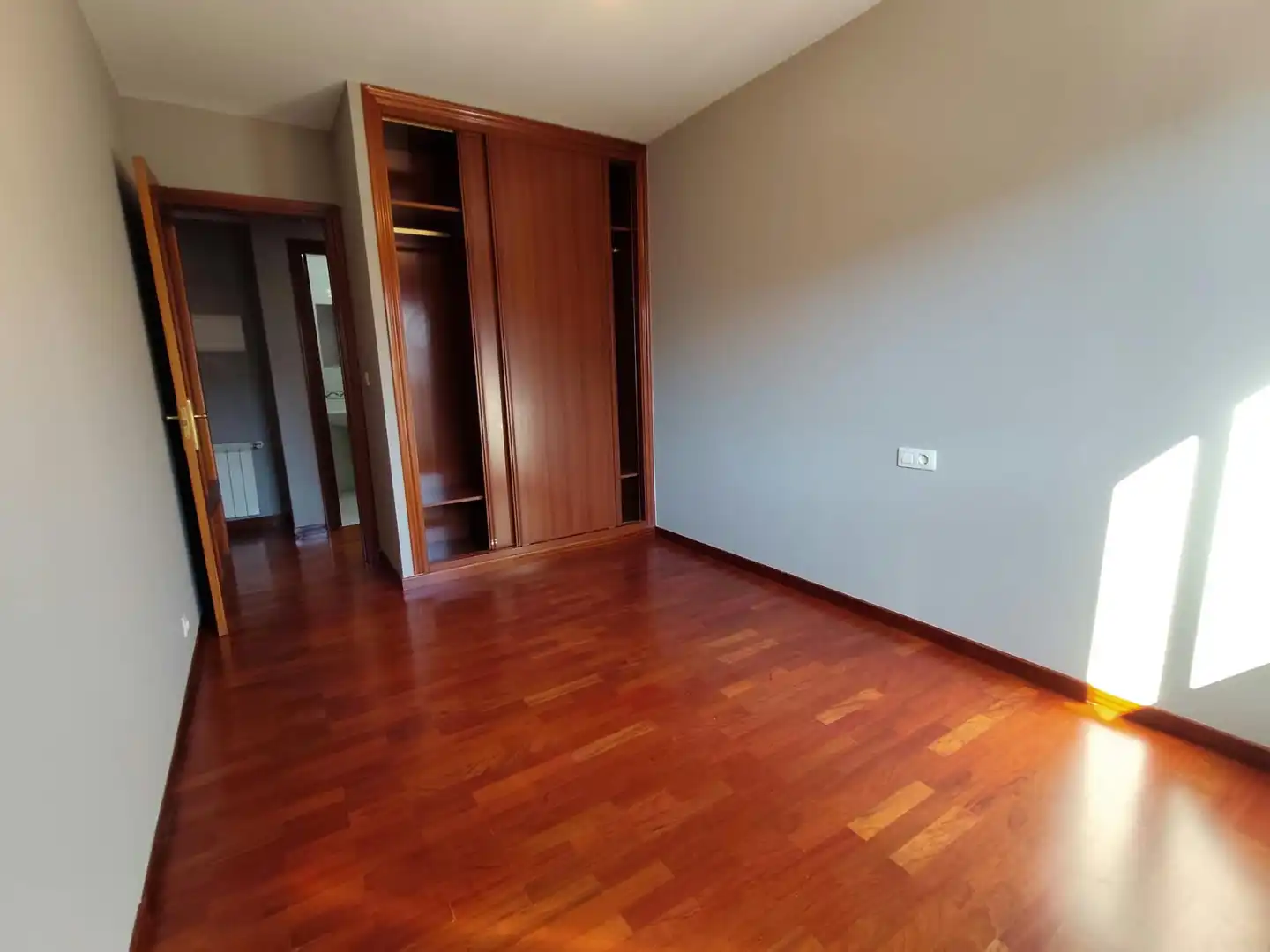 Bedroom of Flat for sale in Cambre   with Heating, Parquet flooring and Storage room