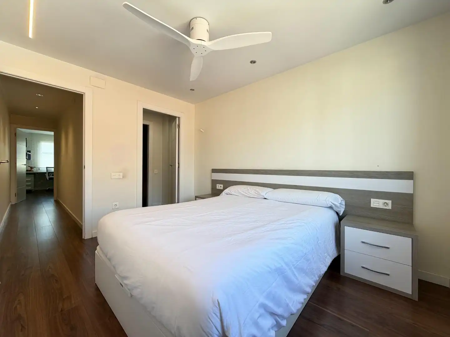 Dormitori de Dúplex en venda en Terrassa amb Aire condicionat, Parquet i Terrassa