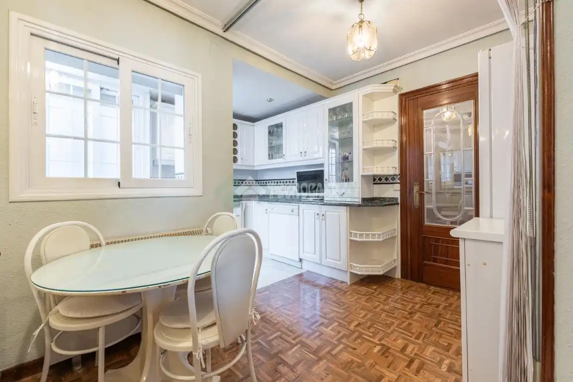 Cocina de Piso en venta en Madrid con Aire acondicionado y Terraza