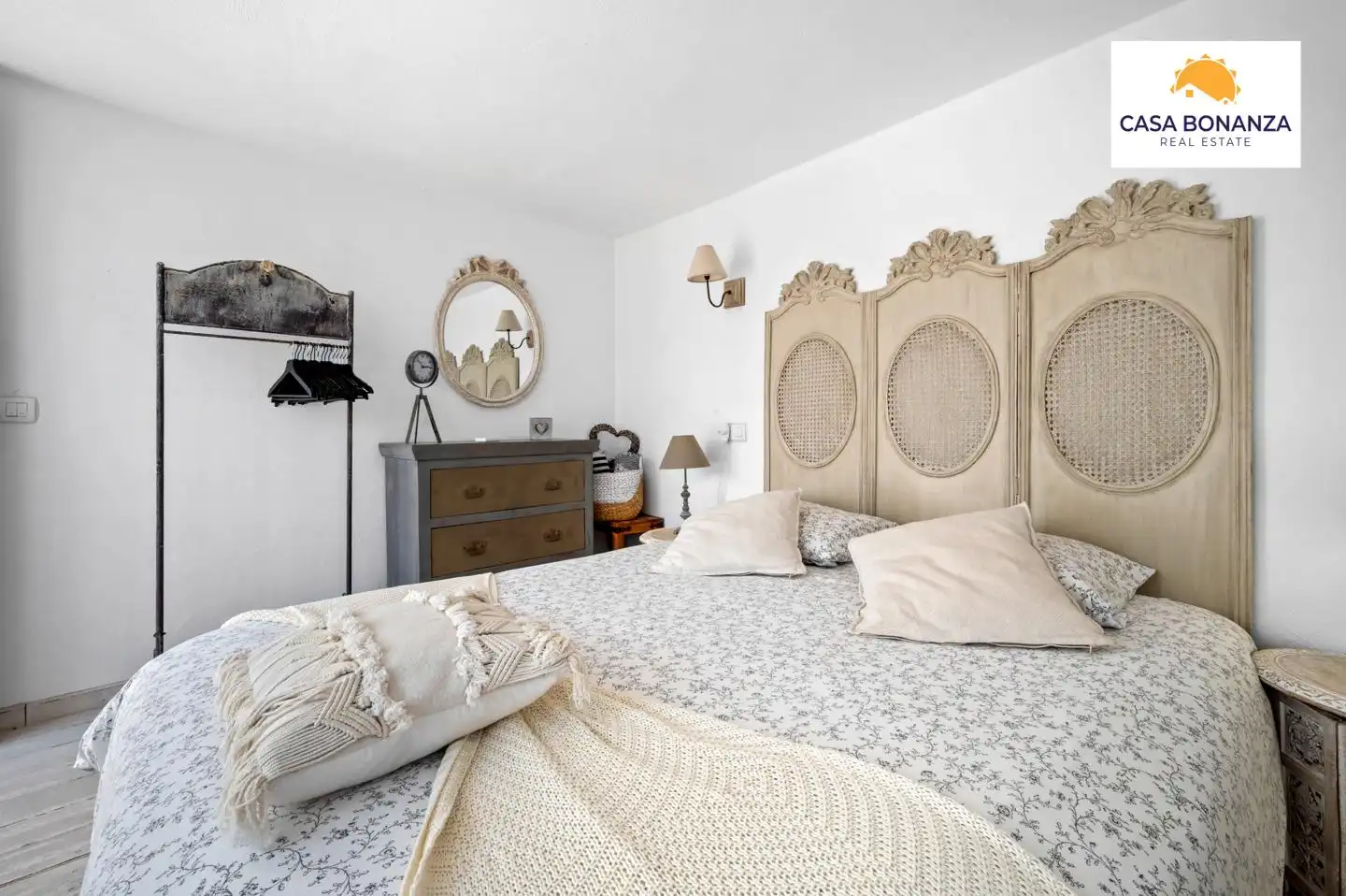 Habitación de Casa o chalet en venta en Almuñécar con Terraza, Piscina y Amueblado