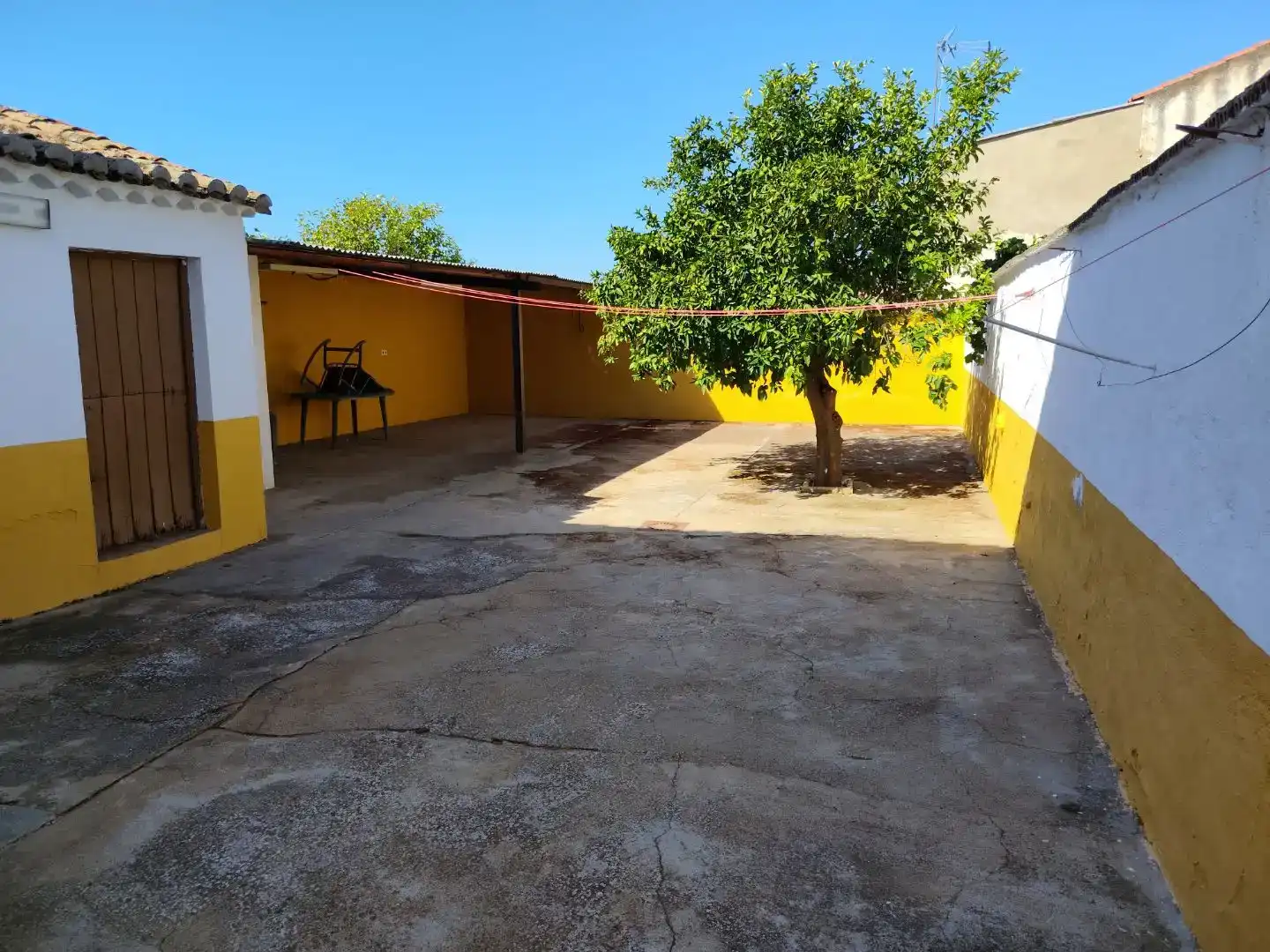 Aparcament de Planta baixa en venda en Zarza-Capilla amb Aire condicionat, Traster i Moblat