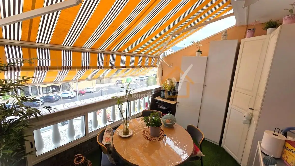 Terraza de Apartamento en venta en Arona con Terraza y Amueblado