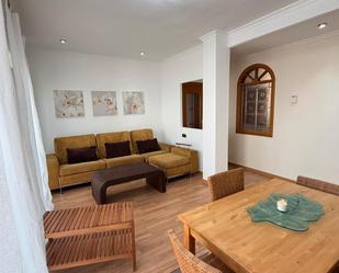 Living room of Flat to rent in Petrer  with Heating, Parquet flooring and Furnished