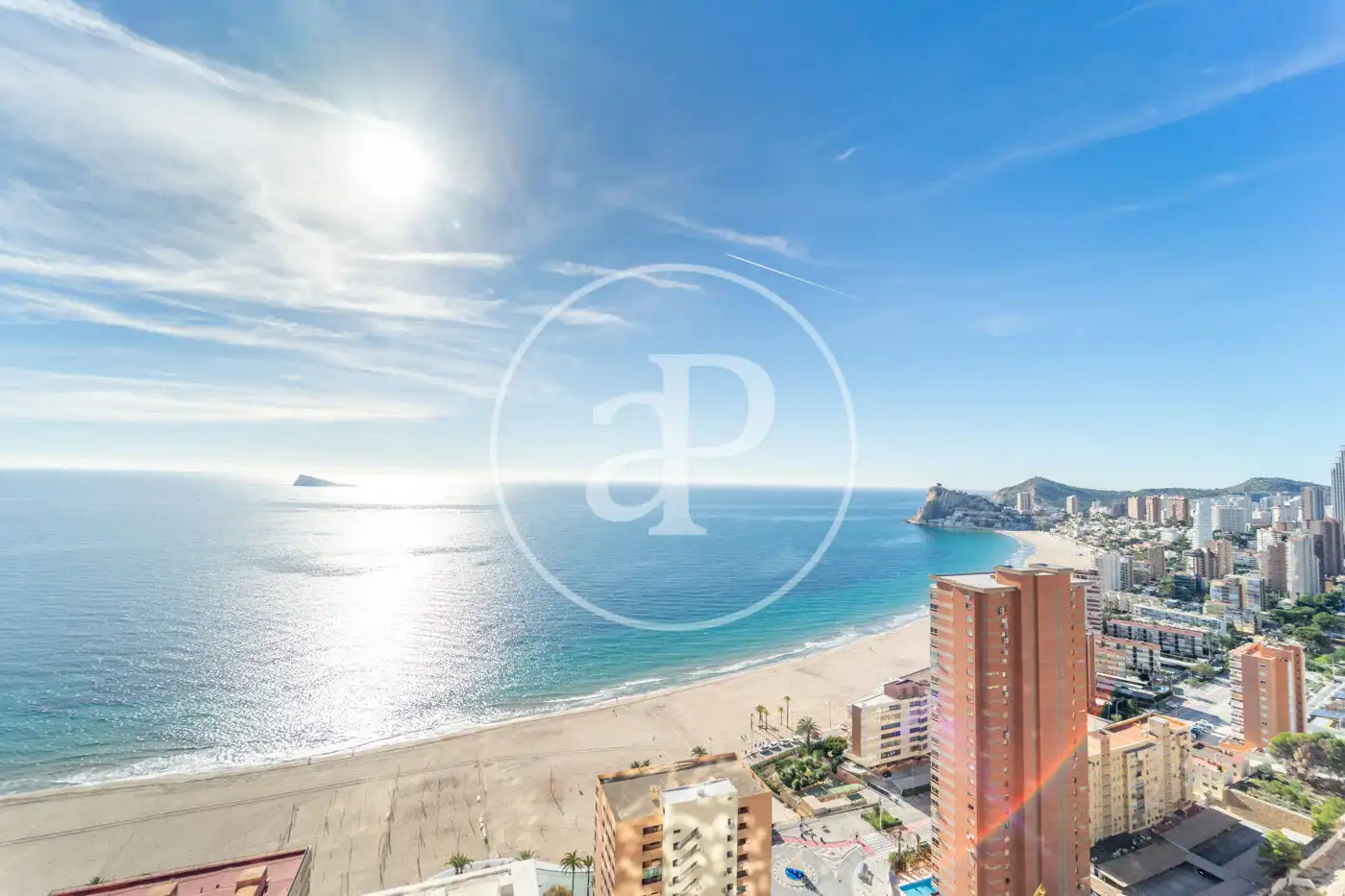Vista exterior de Piso en venta en Benidorm con Aire acondicionado, Calefacción y Jardín privado