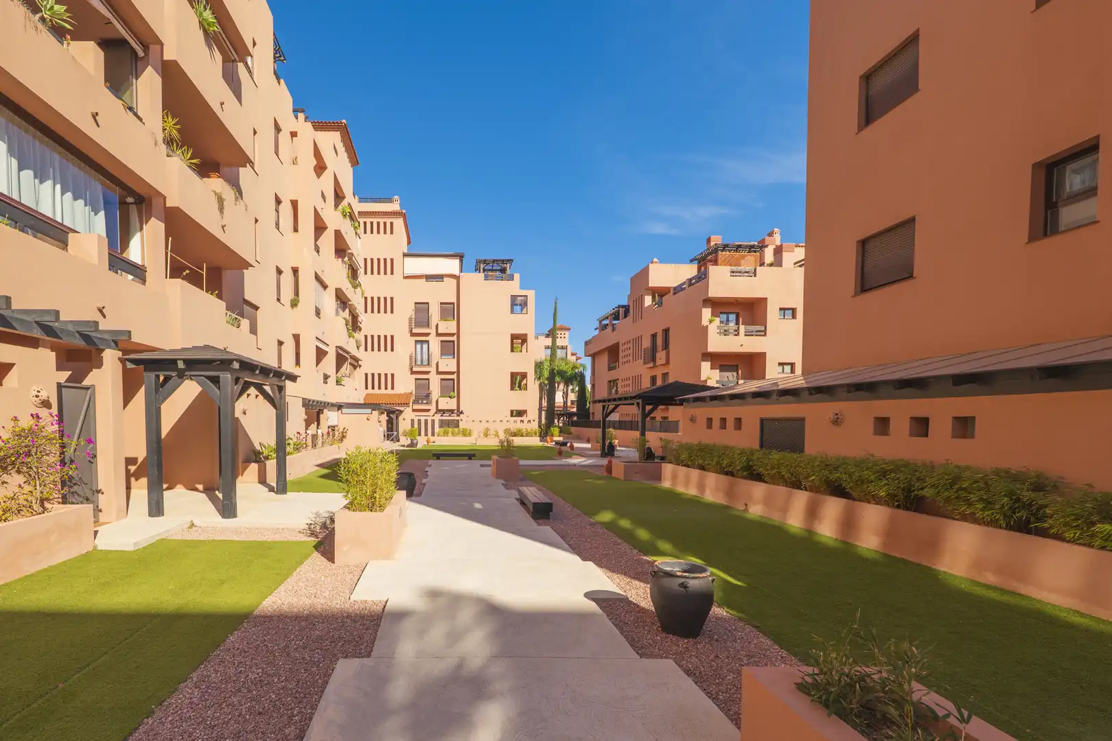 Vista exterior de Apartament en venda en Benalmádena amb Aire condicionat, Calefacció i Terrassa