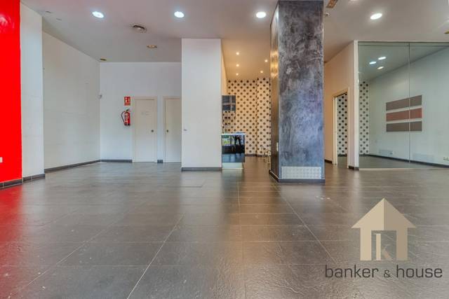 Local comercial en Venta en Canaletes, de, 23 en Canaletes - Turonet