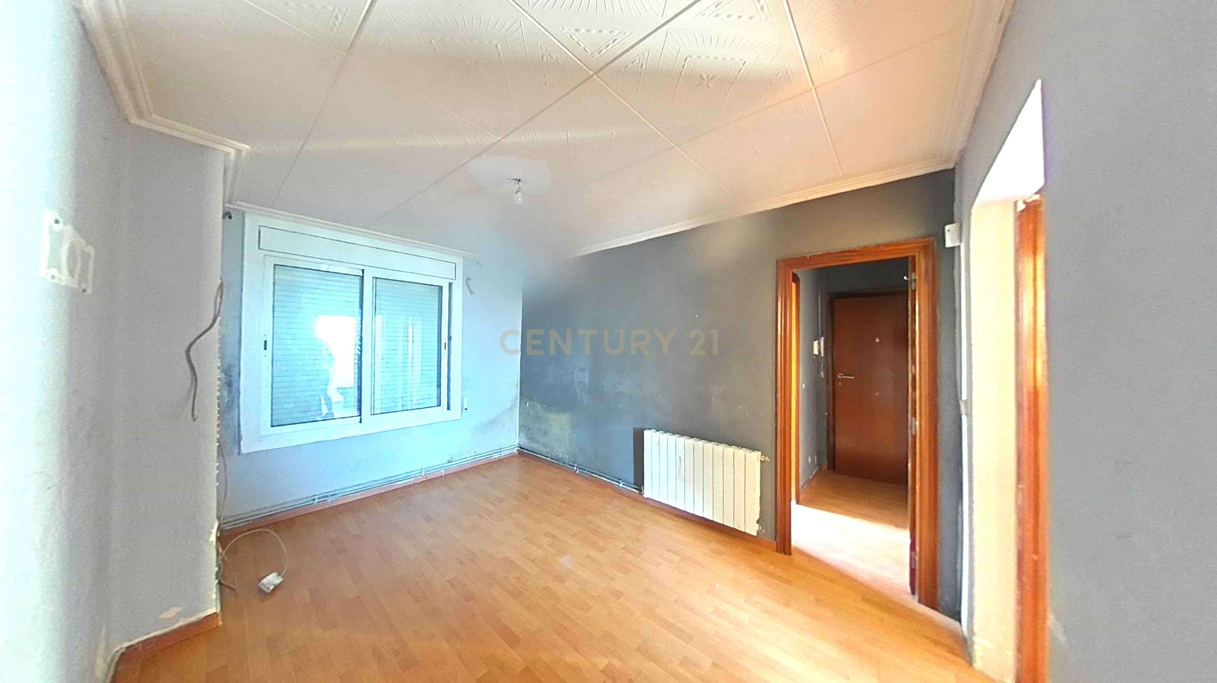 Bedroom of Apartment for sale in Sabadell