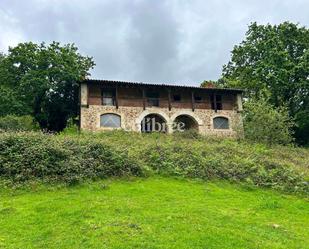 Vista exterior de Casa o xalet en venda en Cabuérniga amb Terrassa