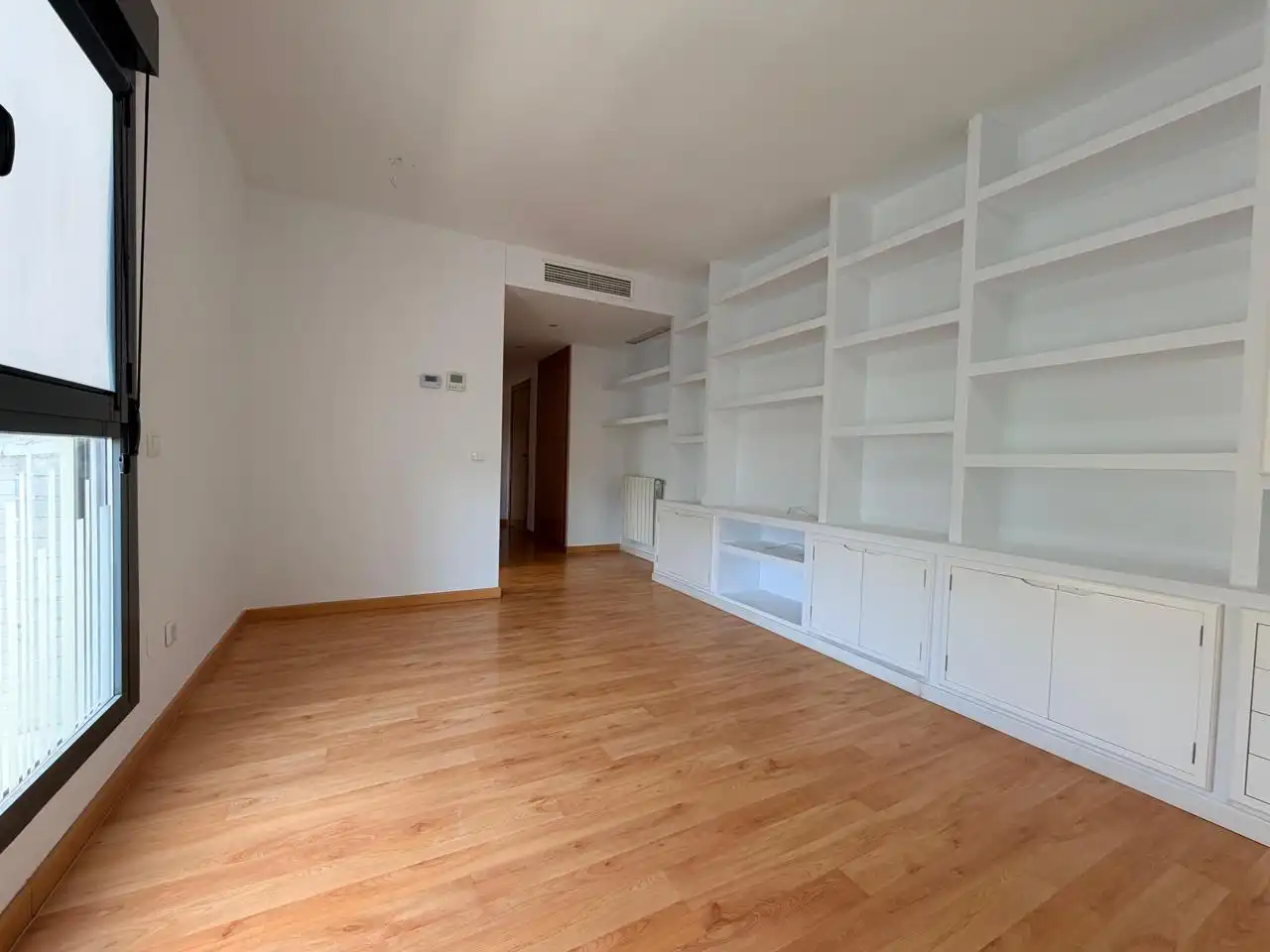 Sala de estar de Piso en venta en Madrid con Aire acondicionado, Calefacción y Jardín privado