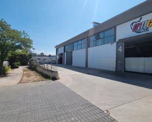 Vista exterior de Nau industrial en venda en Igualada
