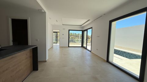 **Casa Independiente en Venta en Finestrat - Oportunidad Única**