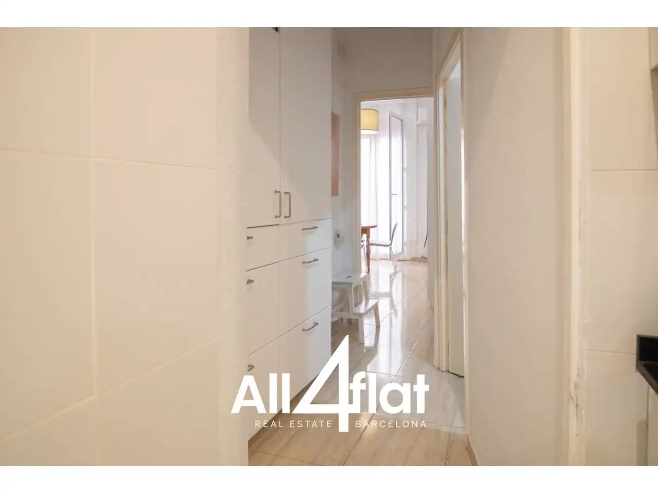 Flat for sale in Barcelona  with Air Conditioner, Furnished and Balcony