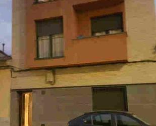 Vista exterior de Pis en venda en Manlleu