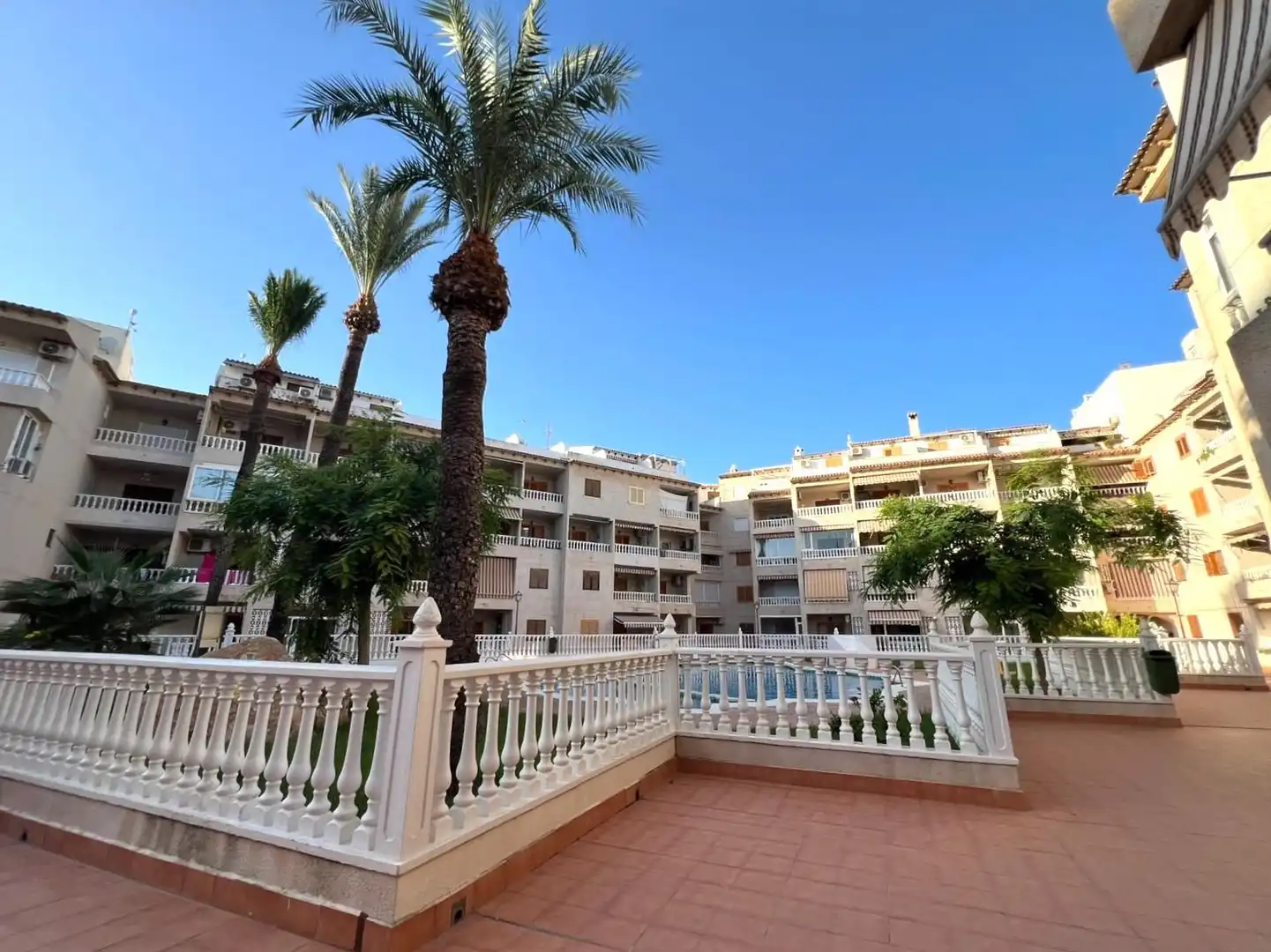 Apartamento con terraza en venta en Playa de los Locos, imagen 17