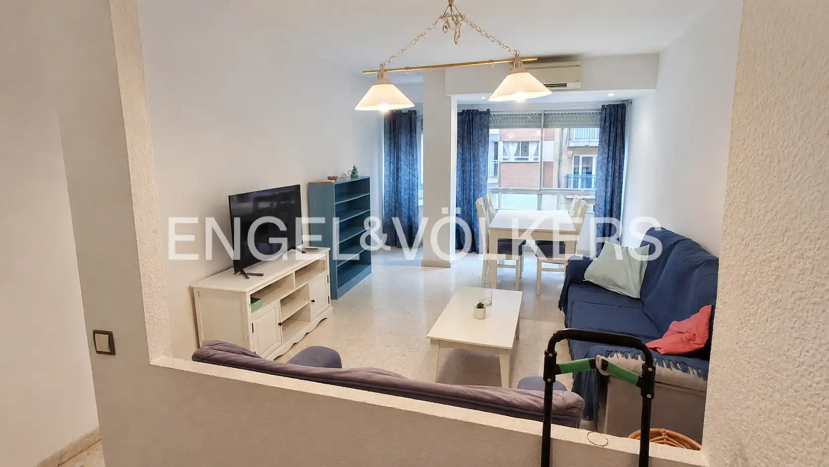 Living room of Flat for rent in Valencia  with Heating, Furnished and Balcony