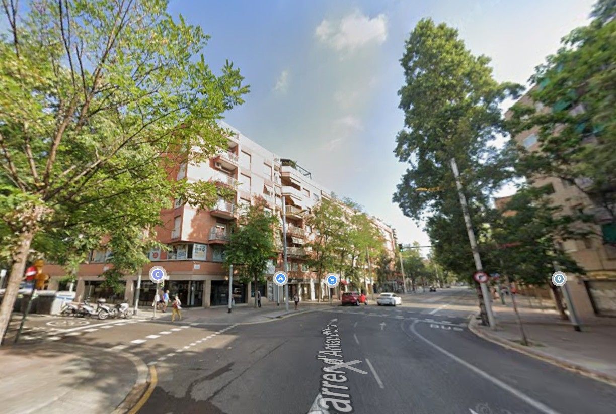 Vista exterior de Pis en venda en  Barcelona Capital amb Balcó