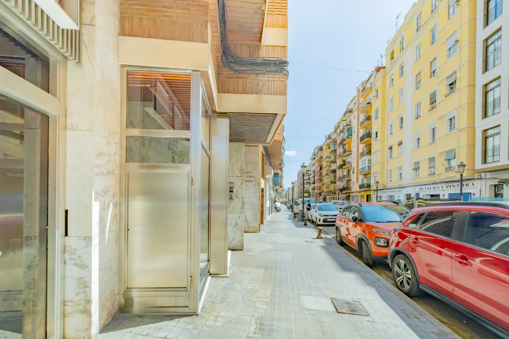 Vista exterior de Local de alquiler en Valencia