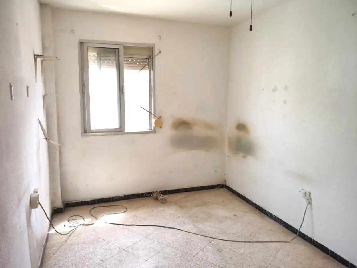 Habitación de Piso en venta en Sevilla con Aire acondicionado y Balcón