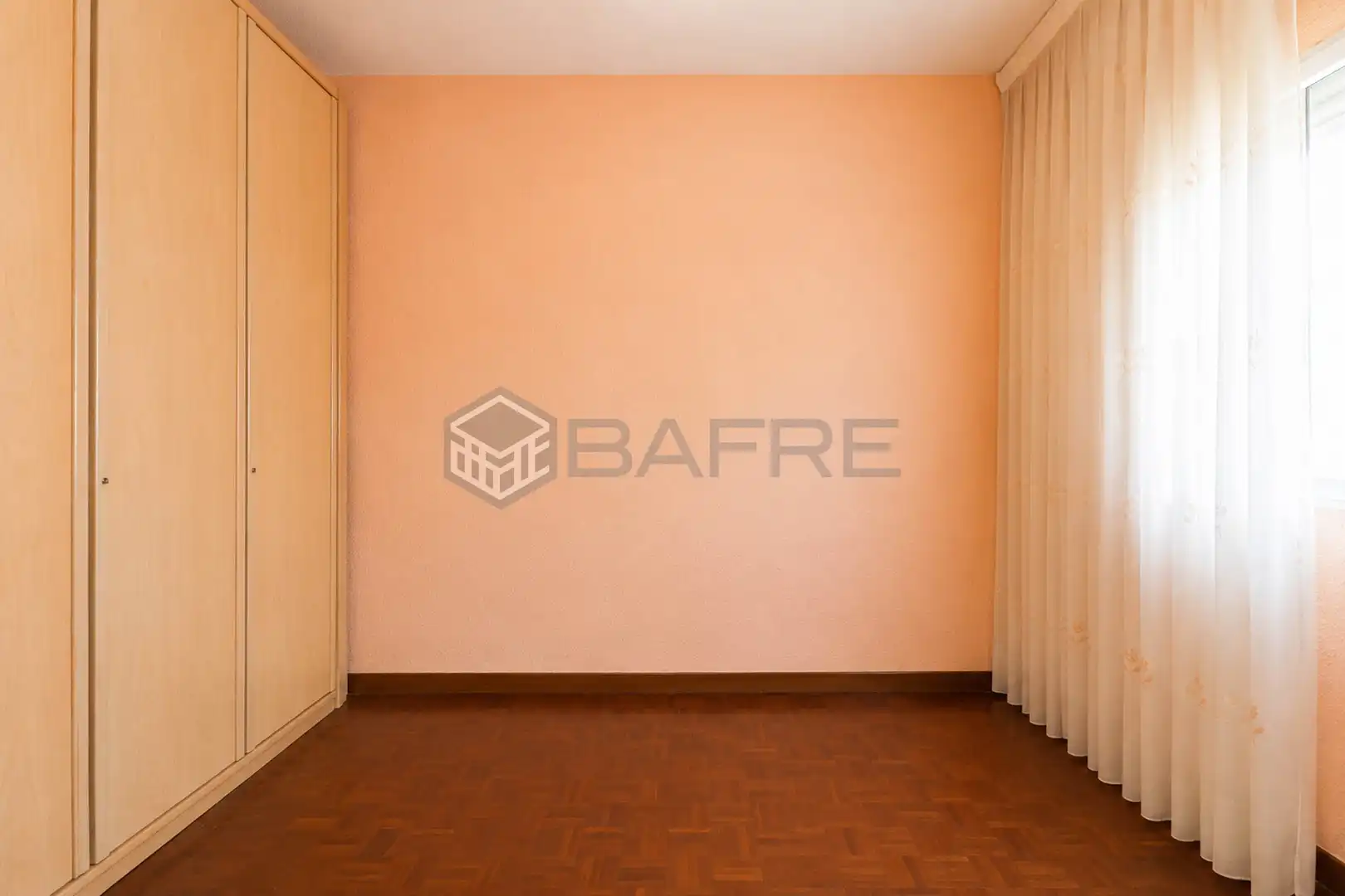 Bedroom of Flat for sale in Madrid  with Air Conditioner, Heating and Private garden