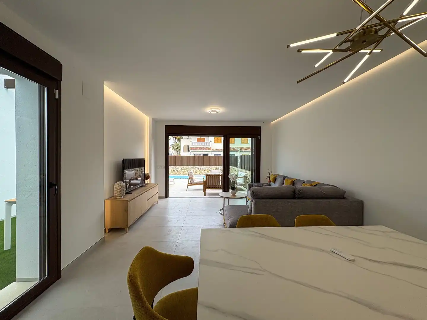 Villa avec piscine à vendre à El Pinar de Campoverde, imagen 14