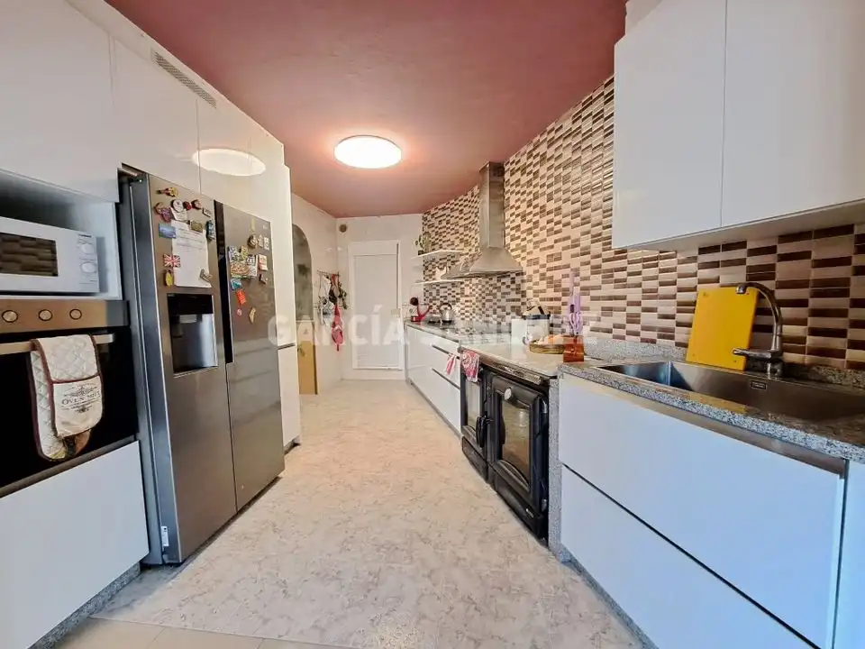 Kitchen of Detached homes for sale in Ribeira  with Private garden, Terrace and Furnished