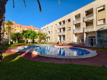 Estudi amb piscina en venda a Calle la Loma 107