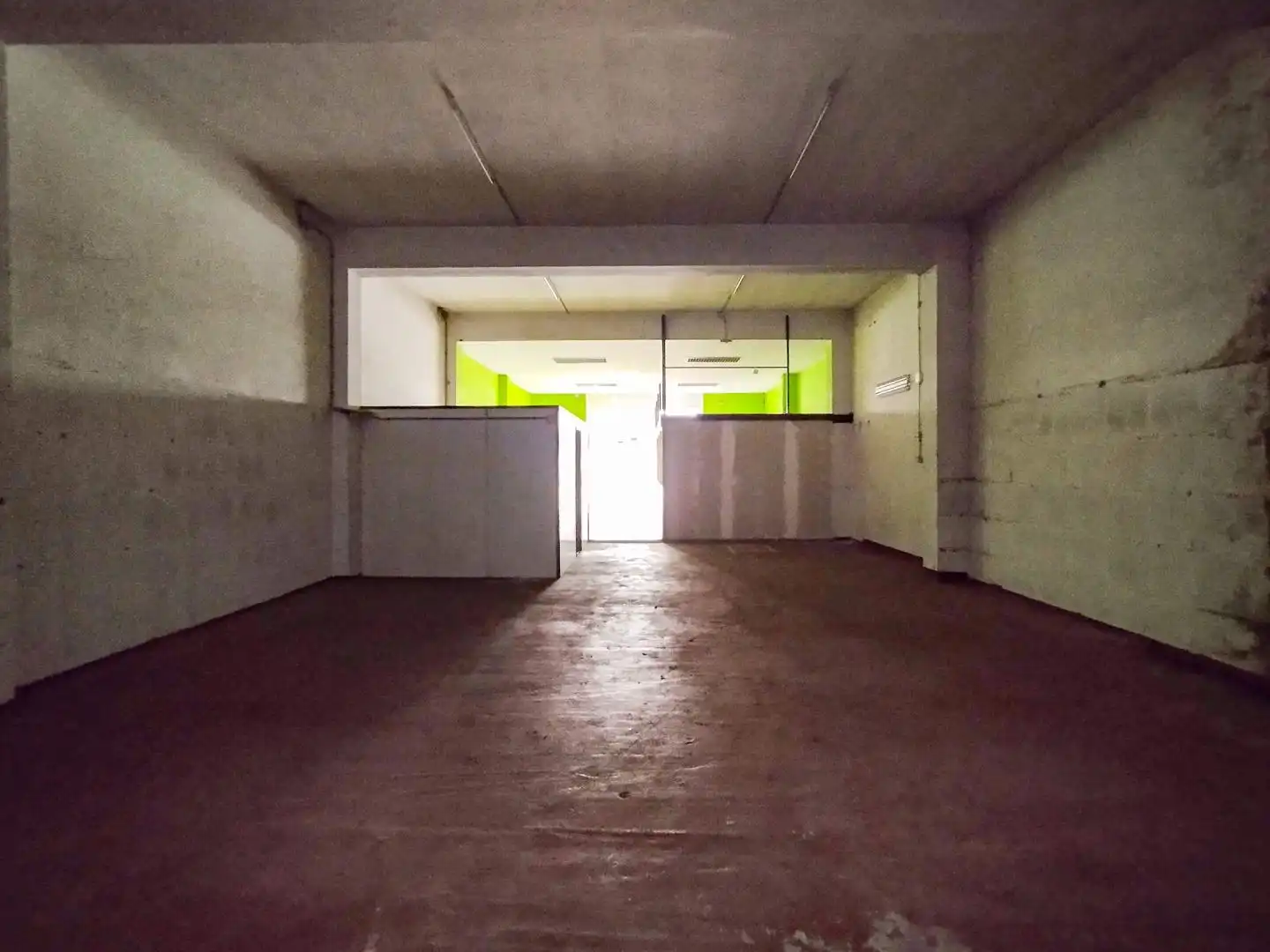 Fabrikhallen zur Miete in Carballo