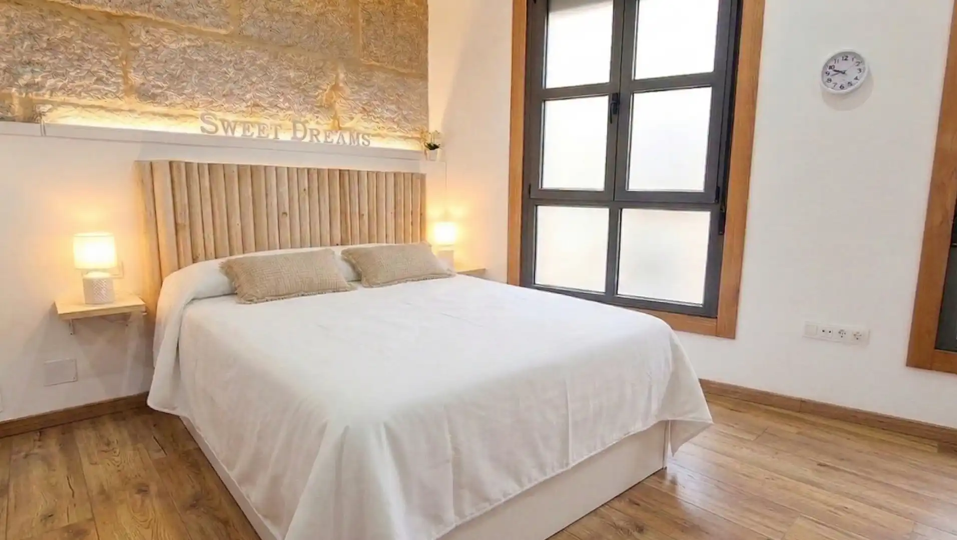 Bedroom of Study for rent in Vigo   with Heating and Furnished