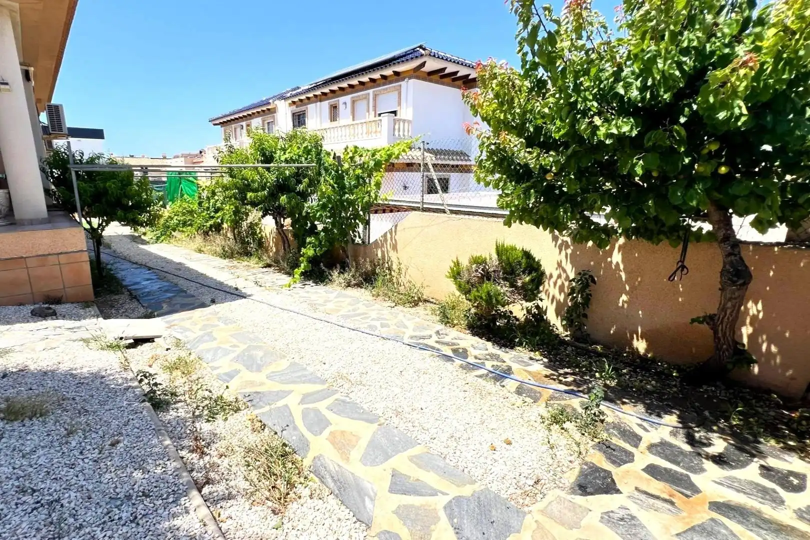 Casa pareada con jardín en venta en Calle C. Meridiano 4, imagen 7