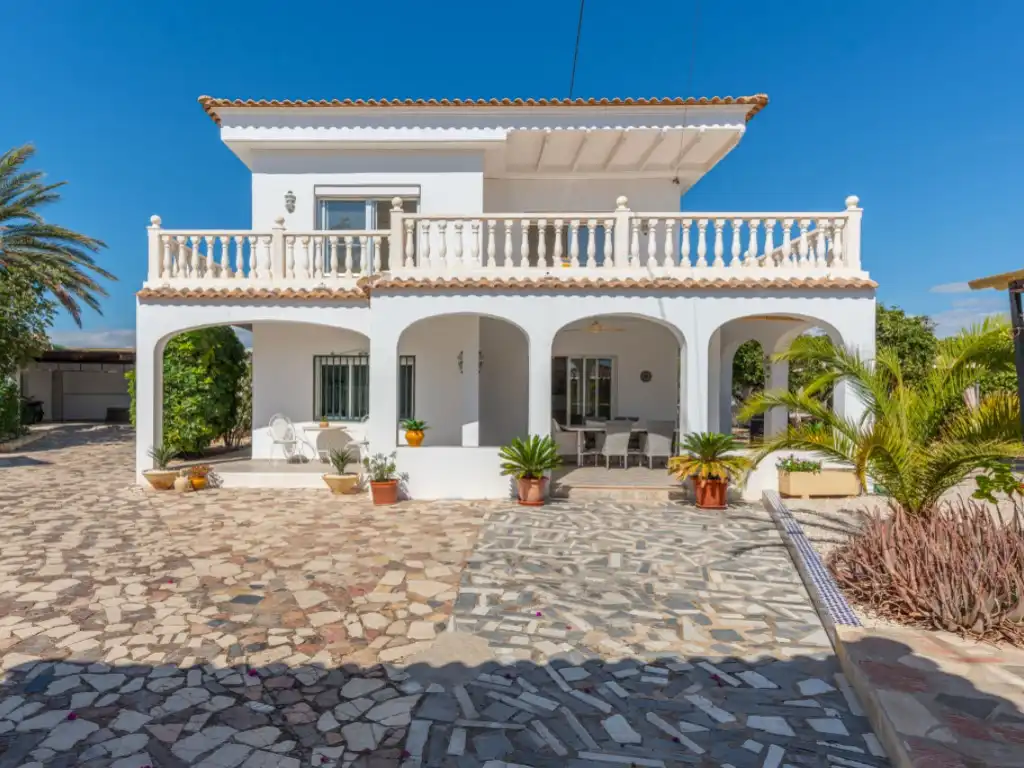 Casa o xalet en venda a Terrenos Sup 22, La Font - Mezquitas