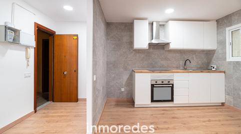Photo 2 of Flat for sale in Carrer del Doctor Bové, El Carmel, Barcelona