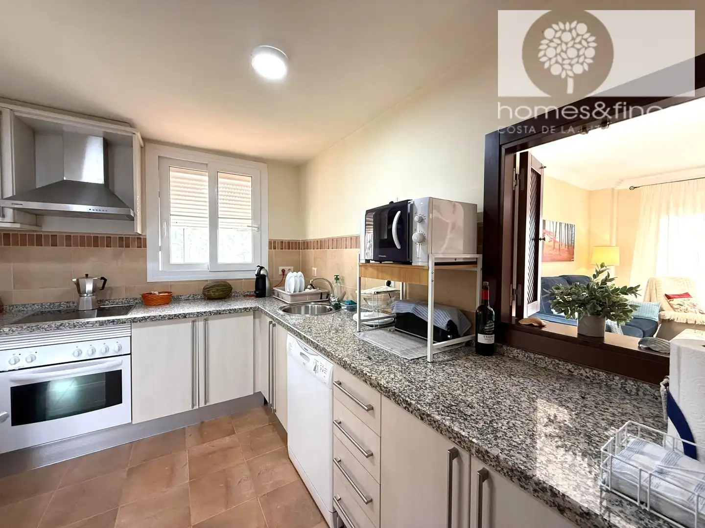 Cocina de Piso en venta en Ayamonte con Terraza, Amueblado y Horno