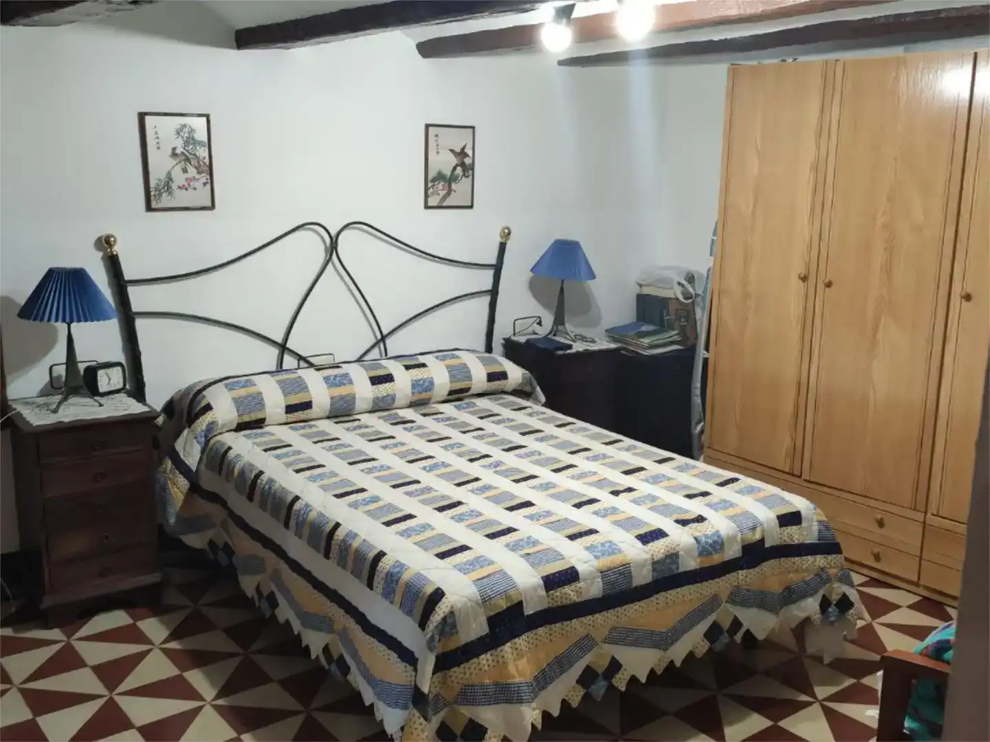 Habitación de Piso en venta en La Ginebrosa con Amueblado