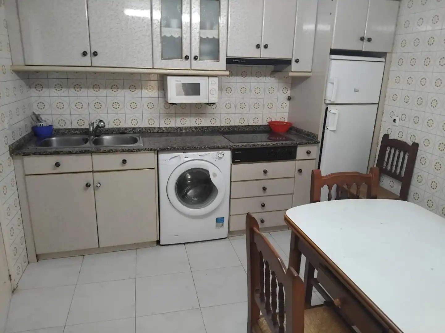 Cocina de Casa adosada en venta en El Redal con Terraza y Amueblado