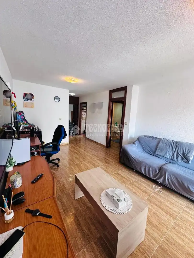 Sala d'estar de Pis en venda en Mijas amb Terrassa i Balcó