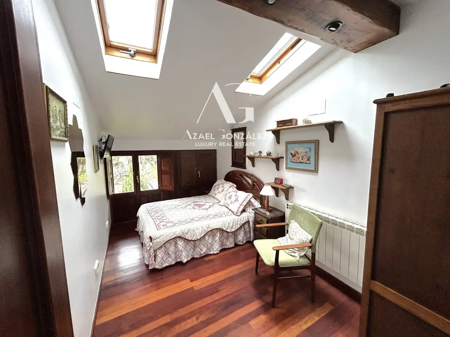 Bedroom of Houses for sale in San Vicente de la Barquera  with Heating, Private garden and Furnished