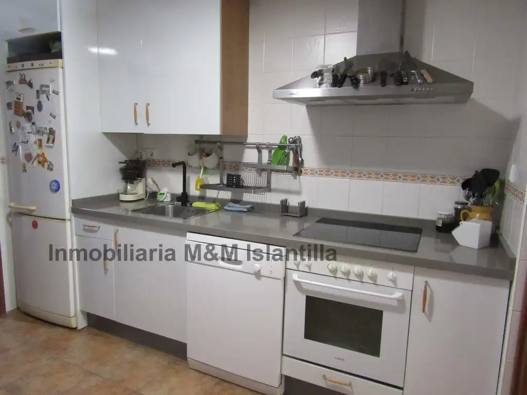 Cocina de Apartamento en venta en Ayamonte con Jardín privado, Amueblado y Horno