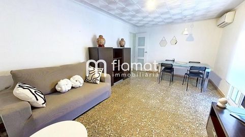 Foto 3 de Pis en venda a Veinti Un, Nou Eixample Sud, Tarragona Capital