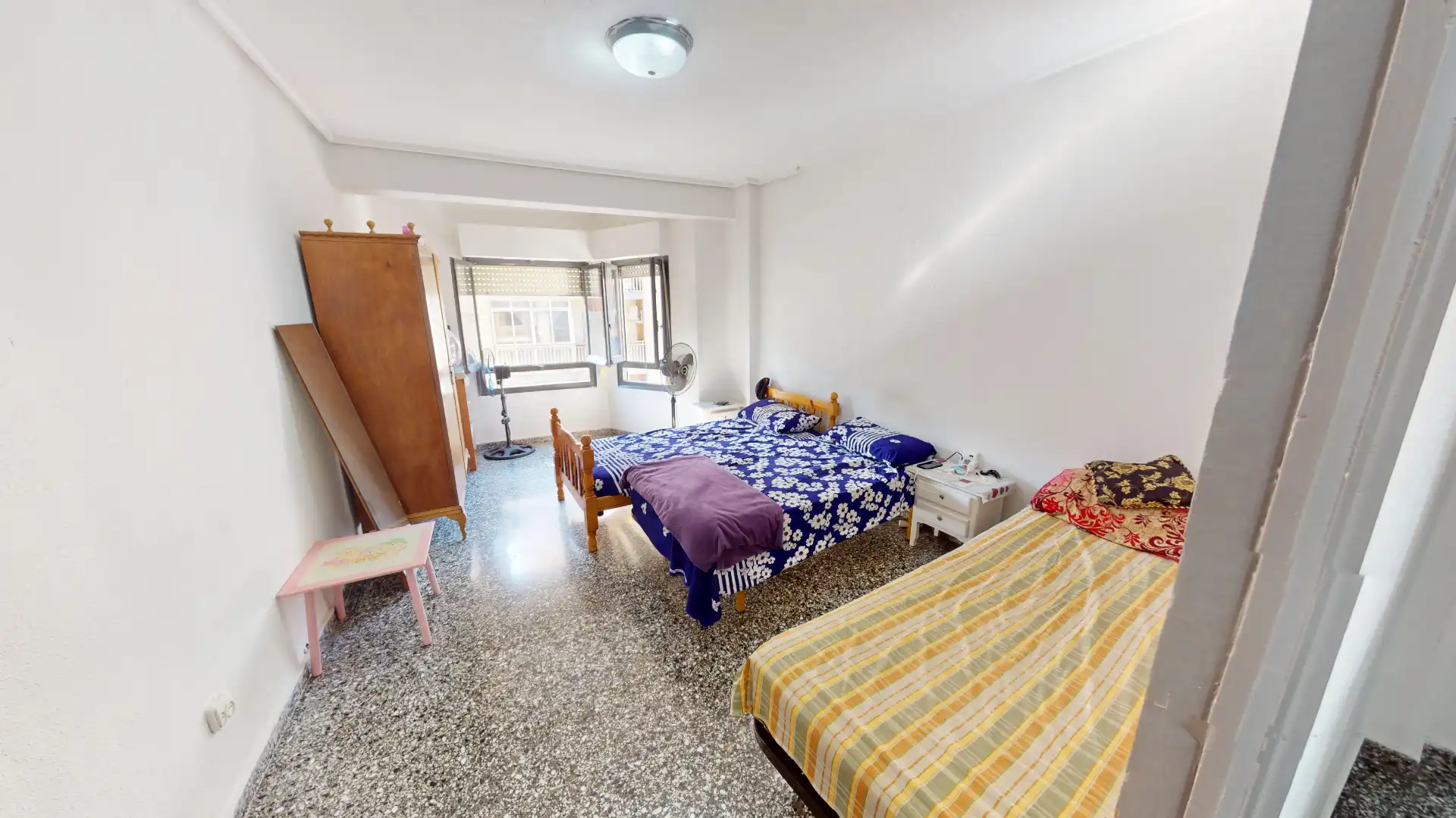 Habitación de Piso en venta en Elche / Elx con Amueblado y Balcón