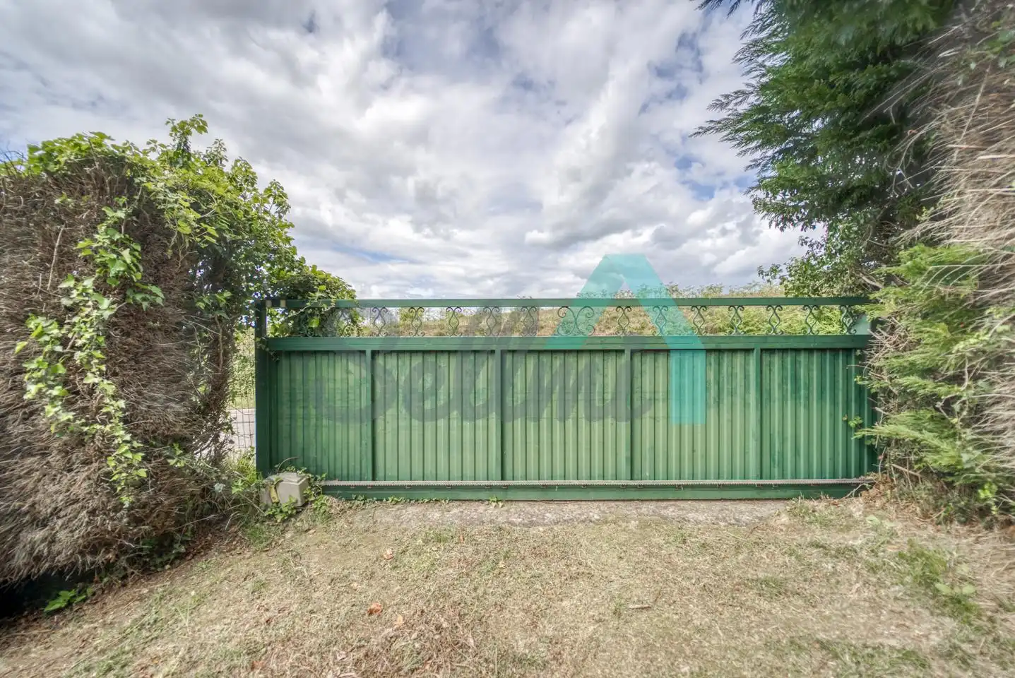 Vista exterior de Casa o chalet en venta en Castropol con Calefacción y Jardín privado