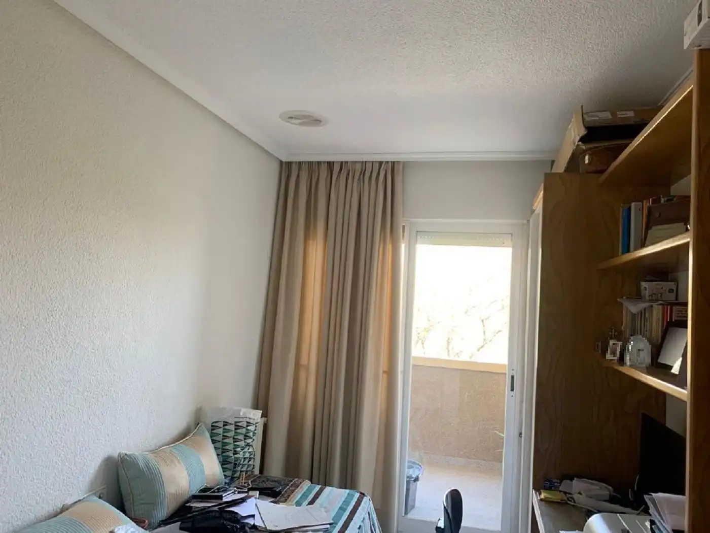 Schlafzimmer von Wohnung zum Verkauf in Murcia mit Klimaanlage und Abstellraum