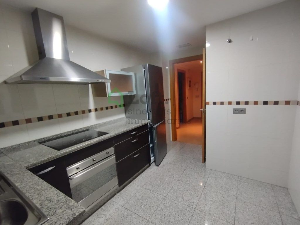 Apartment to rent in Maria Auxiliadora - Barriada de Llera