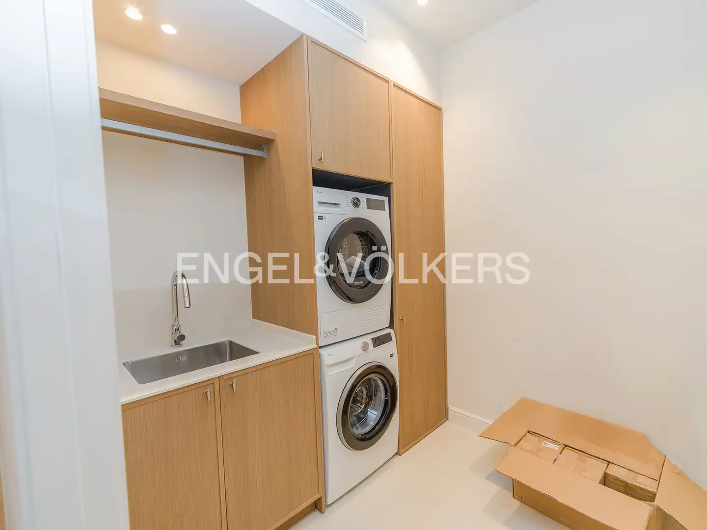 Kitchen of Flat for sale in Alicante / Alacant  with Air Conditioner, Heating and Balcony