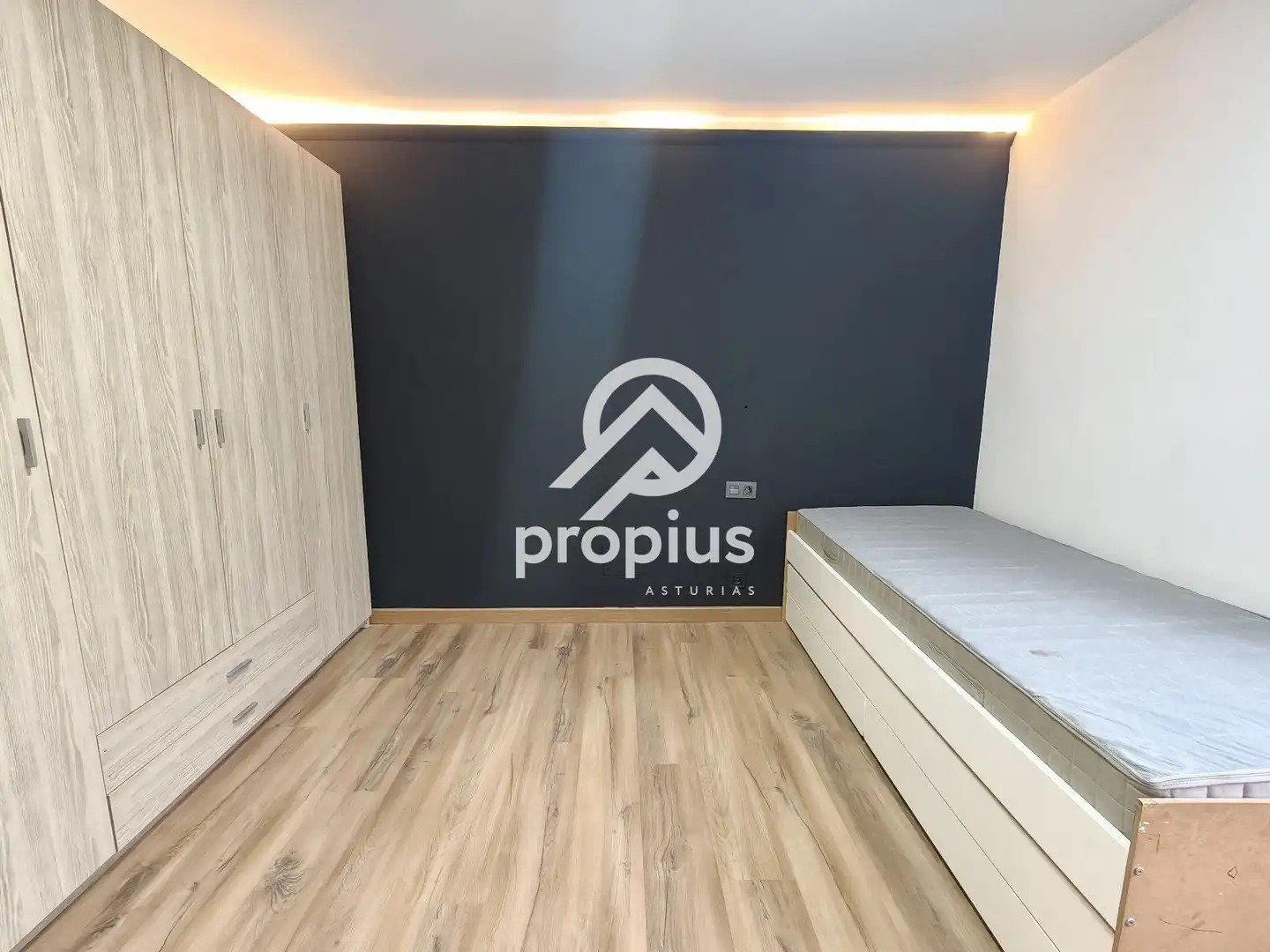 Habitación de Piso en venta en Parres, Asturias