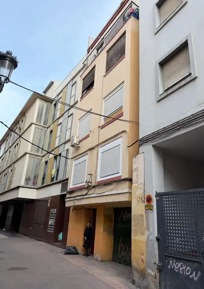 Vista exterior de Piso en venta en  Zaragoza Capital con Aire acondicionado, Terraza y Balcón