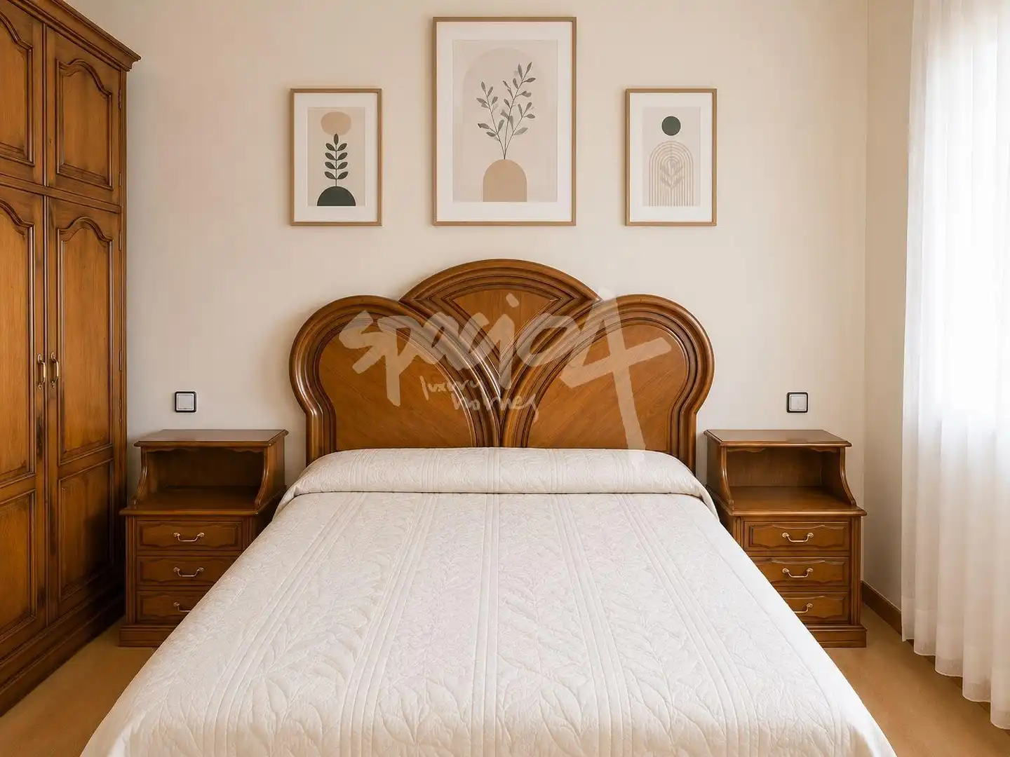 Habitación de Casa o chalet en venta en Ponferrada con Calefacción y Amueblado