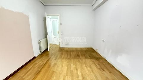 Foto 5 de Piso en venta en Estrella,  Madrid Capital